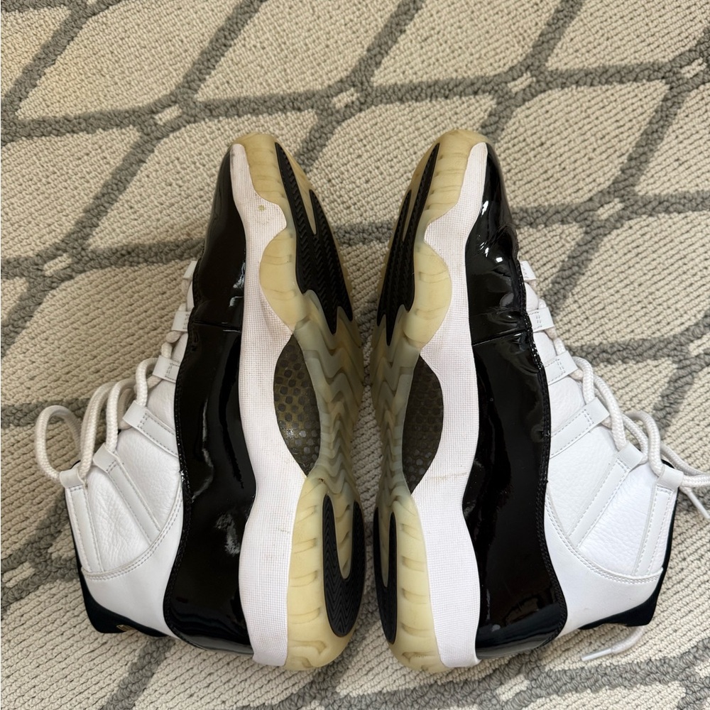 Jordan 11 DMP